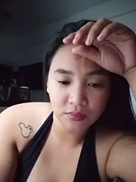 Ursweetasianbaby69 webcam