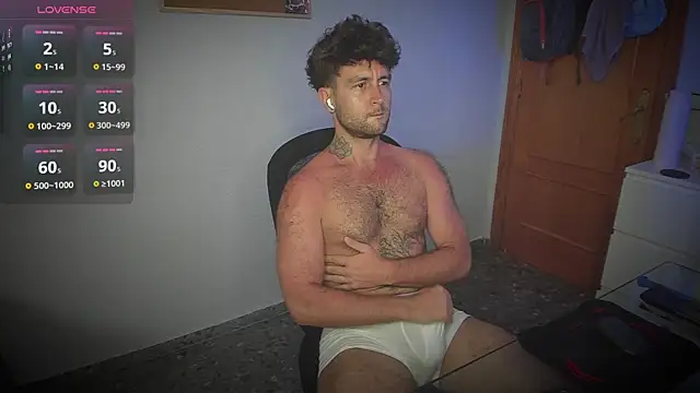 HonestAndrew webcam