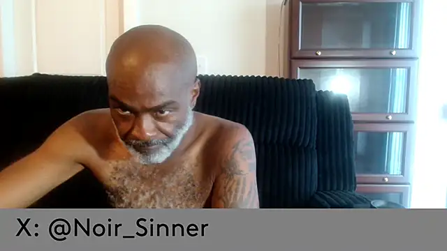 sinnernoir live cam on StripChat