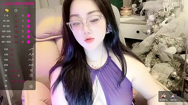 Monica-666888- webcam