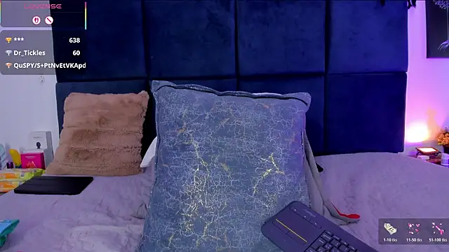 april_jones05 webcam