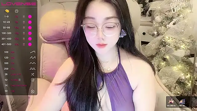 Monica-666888- webcam