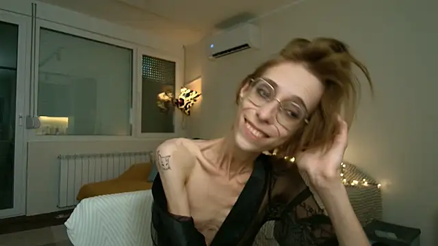 amber_quell_here live cam on StripChat