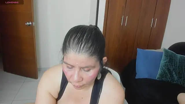 kiraGeiner webcam