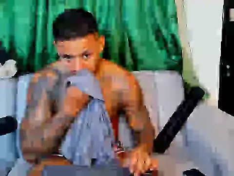 Jared_Kushhs webcam