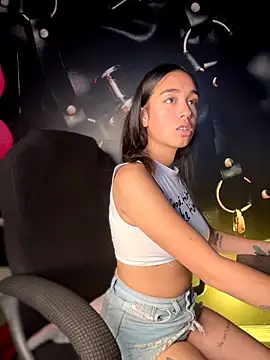 Ashlie_Rodriguez_LS webcam