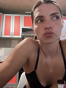 SeducingYoghourt live cam on StripChat