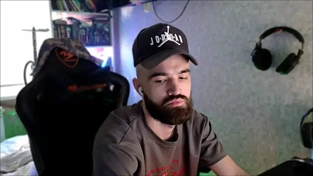 _Serious_Man webcam