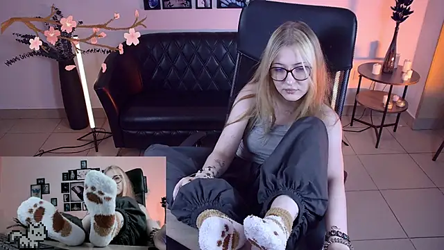 lanafitch webcam