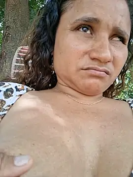 Mature--Mommy webcam