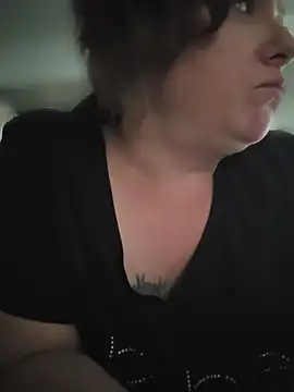 julimonroe webcam