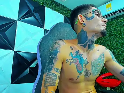 Boy_tatto77 webcam