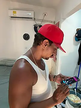 bigdick211292 webcam