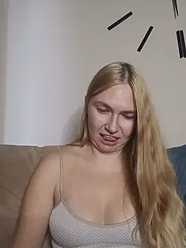 KisaVixen webcam
