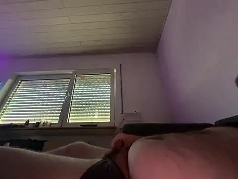 leoleo1703 webcam