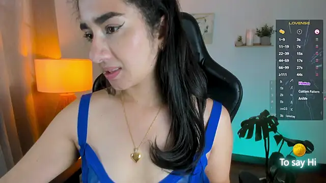 Anya_Volkov webcam