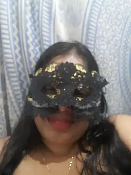 chubby_wife live cam on StripChat