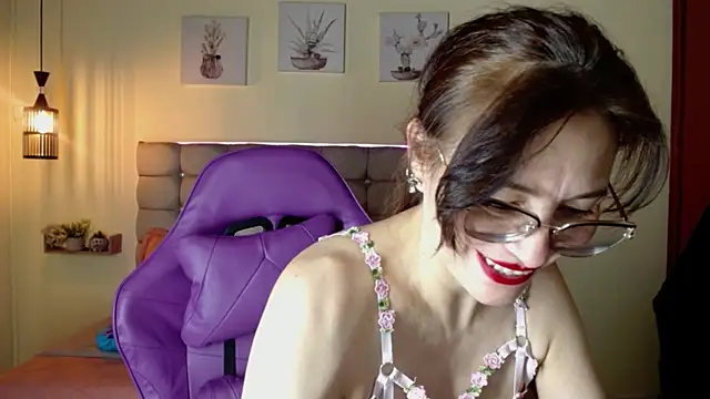 _naomi_s webcam
