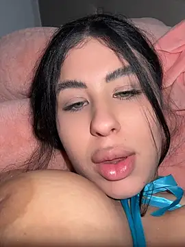 DaianaKimberly webcam