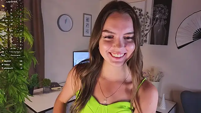 Nicole_Keller webcam