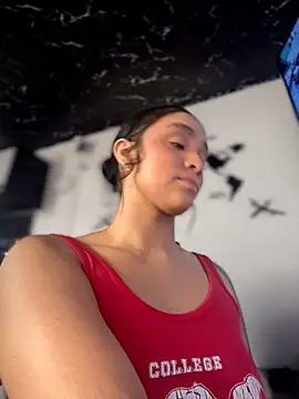 Isabella-Teen webcam