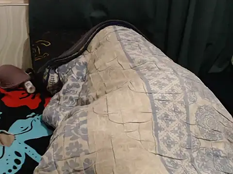 QueenShelly03 webcam