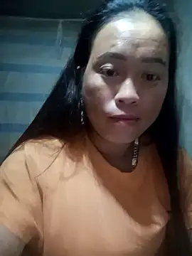 phuongtrinh1 live cam on StripChat