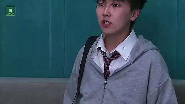 HeejinWang live cam on StripChat