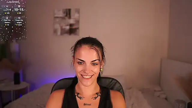Pauline_2005 webcam