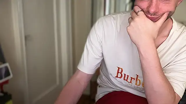 intrusive_thot webcam