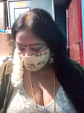 maniisha webcam
