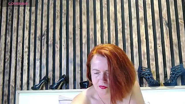 Alis_Lovi webcam