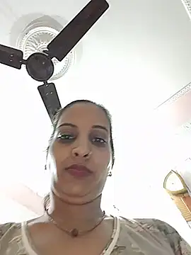 Sexy-Kajal2 webcam