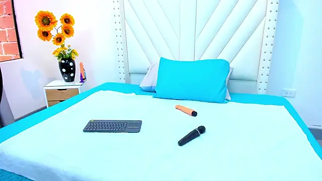 Paulynavera webcam