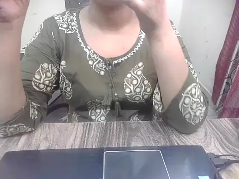 Bold-Divya1 webcam