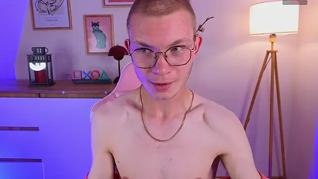 justleo__ webcam