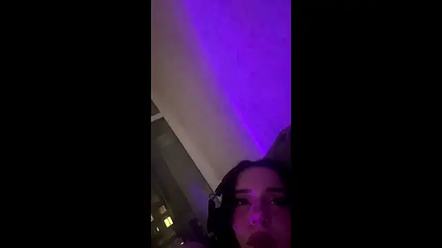 RoniYeepsie webcam