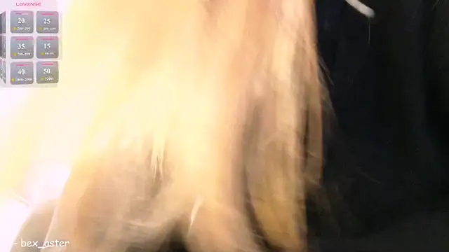 RebeccaAster webcam