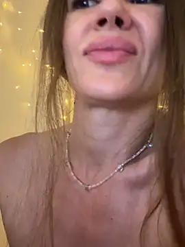 LucieMack webcam