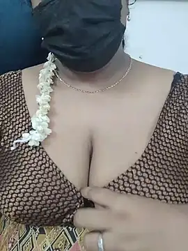 Floraa-Queen webcam