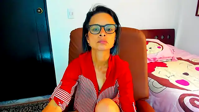 BrianaGarner webcam