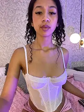 jadee8 webcam