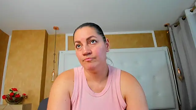 Heidy_milf webcam