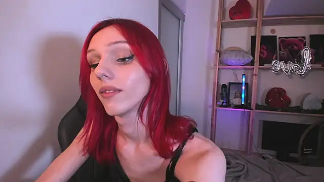 Kirana_Hayes webcam