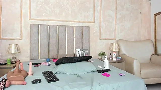 Miaasummer webcam