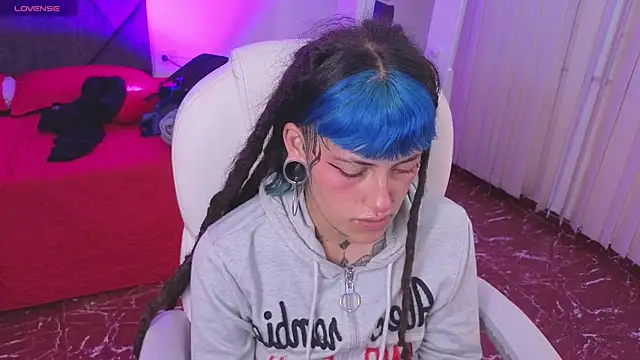 _sharlotte777 webcam