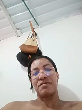Bigassmommy_x webcam