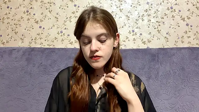 BuzzingRaid live cam on StripChat