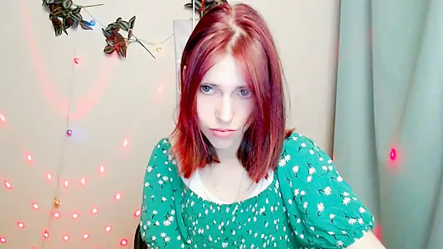 GuessMe___ live cam on StripChat