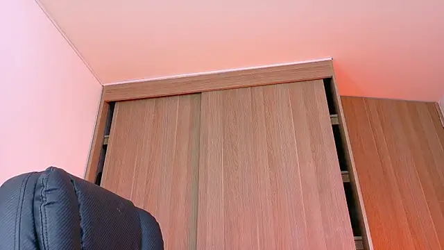 Kim_Vega1 webcam